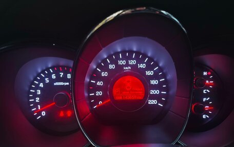 KIA Rio III рестайлинг, 2014 год, 820 000 рублей, 5 фотография