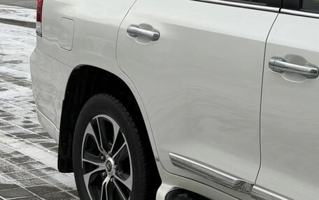 Toyota Land Cruiser 200, 2020 год, 10 350 000 рублей, 4 фотография