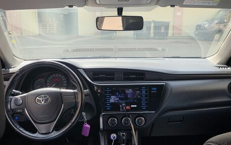Toyota Corolla, 2018 год, 1 650 000 рублей, 7 фотография