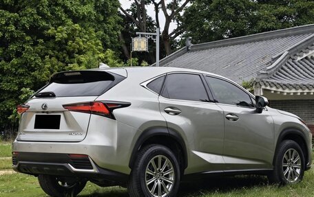 Lexus NX I, 2020 год, 2 675 000 рублей, 4 фотография