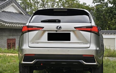 Lexus NX I, 2020 год, 2 675 000 рублей, 5 фотография