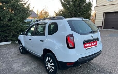 Renault Duster I рестайлинг, 2019 год, 999 999 рублей, 3 фотография