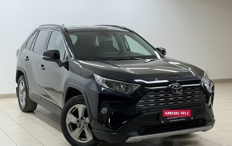Toyota RAV4, 2021 год, 2 915 000 рублей, 3 фотография