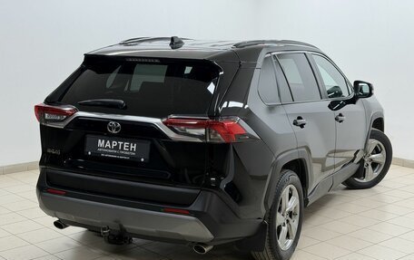 Toyota RAV4, 2021 год, 2 915 000 рублей, 9 фотография