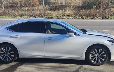 Lexus ES VII, 2021 год, 2 100 000 рублей, 3 фотография