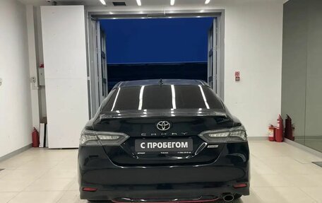 Toyota Camry, 2020 год, 2 800 000 рублей, 5 фотография
