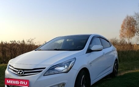 Hyundai Solaris II рестайлинг, 2014 год, 930 000 рублей, 4 фотография