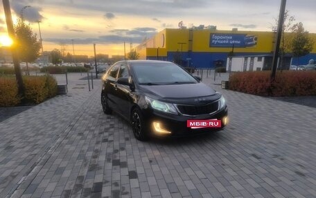 KIA Rio III рестайлинг, 2014 год, 899 000 рублей, 2 фотография