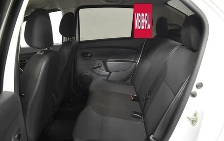 Renault Logan II, 2017 год, 699 900 рублей, 9 фотография