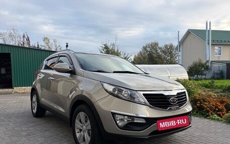 KIA Sportage III, 2011 год, 1 075 000 рублей, 2 фотография
