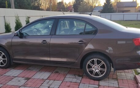 Volkswagen Jetta VII, 2012 год, 1 050 000 рублей, 5 фотография
