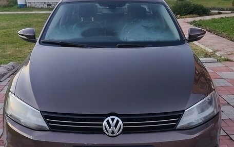 Volkswagen Jetta VII, 2012 год, 1 050 000 рублей, 3 фотография