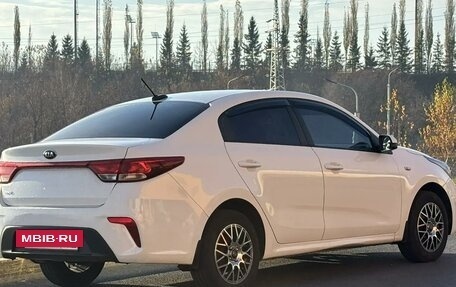 KIA Rio IV, 2017 год, 1 015 000 рублей, 6 фотография