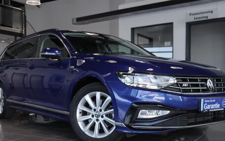Volkswagen Passat B8 рестайлинг, 2023 год, 2 760 000 рублей, 4 фотография