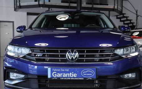 Volkswagen Passat B8 рестайлинг, 2023 год, 2 760 000 рублей, 8 фотография