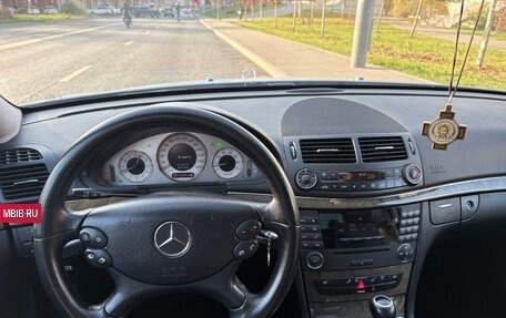 Mercedes-Benz E-Класс, 2007 год, 970 000 рублей, 6 фотография