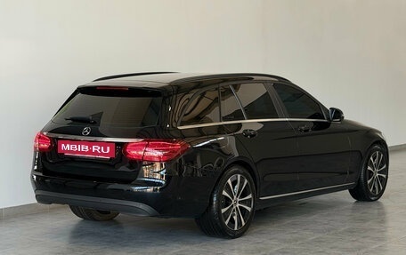 Mercedes-Benz C-Класс, 2019 год, 2 390 000 рублей, 5 фотография
