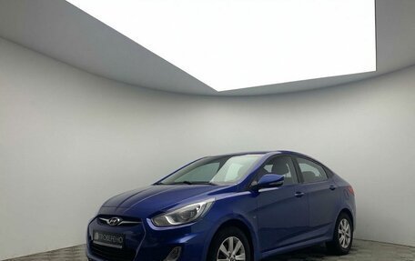 Hyundai Solaris II рестайлинг, 2011 год, 523 000 рублей, 3 фотография