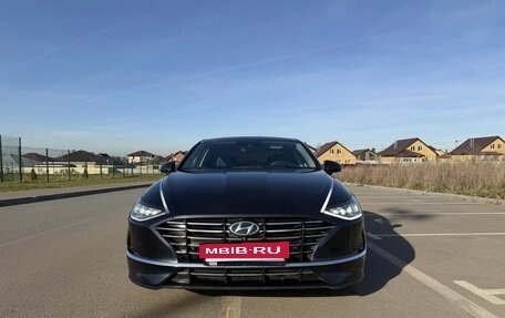 Hyundai Sonata VIII, 2021 год, 2 800 000 рублей, 3 фотография