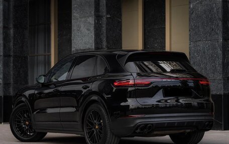 Porsche Cayenne III, 2018 год, 7 200 000 рублей, 2 фотография