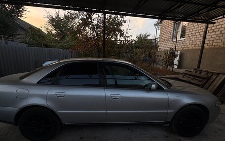 Audi A4, 2000 год, 400 000 рублей, 3 фотография