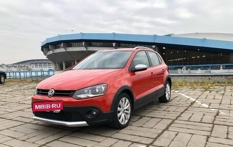 Volkswagen Polo VI (EU Market), 2011 год, 1 049 000 рублей, 2 фотография