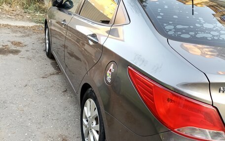 Hyundai Solaris II рестайлинг, 2015 год, 1 190 000 рублей, 3 фотография