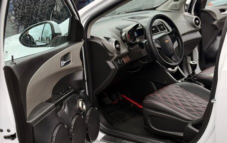 Chevrolet Aveo III, 2012 год, 700 000 рублей, 2 фотография
