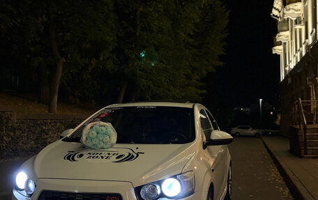 Chevrolet Aveo III, 2012 год, 700 000 рублей, 3 фотография