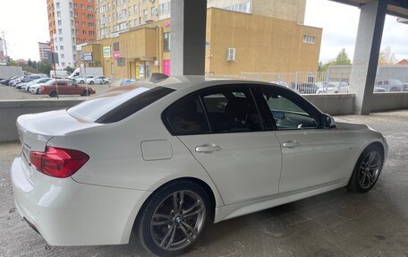 BMW 3 серия, 2018 год, 2 800 000 рублей, 4 фотография