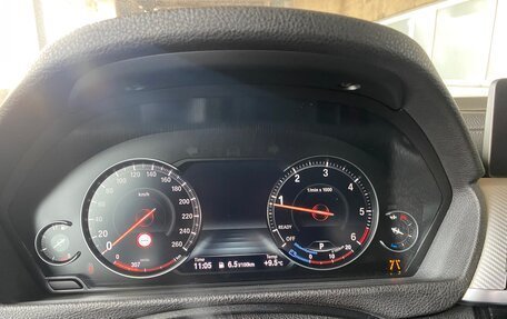 BMW 3 серия, 2018 год, 2 800 000 рублей, 9 фотография
