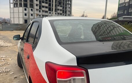 Renault Logan II, 2015 год, 245 000 рублей, 10 фотография