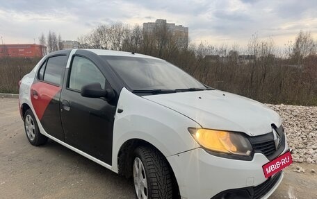 Renault Logan II, 2015 год, 245 000 рублей, 6 фотография