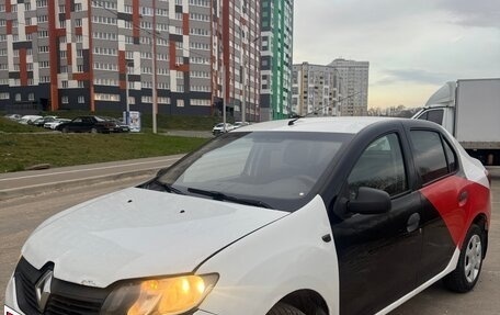 Renault Logan II, 2015 год, 245 000 рублей, 8 фотография
