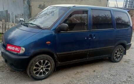 Nissan Serena I, 2000 год, 150 000 рублей, 6 фотография