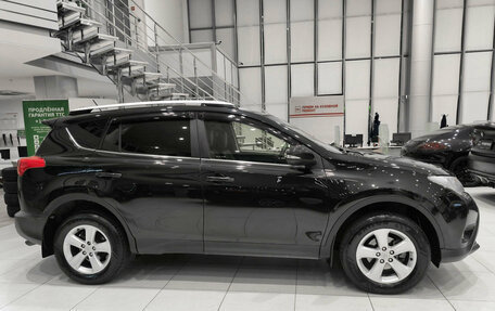 Toyota RAV4, 2013 год, 1 850 000 рублей, 8 фотография