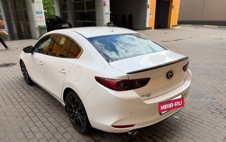 Mazda 3, 2023 год, 2 500 000 рублей, 5 фотография