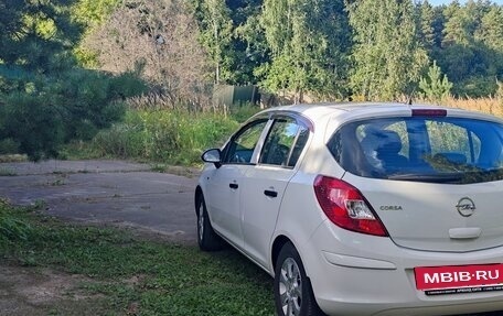 Opel Corsa D рестайлинг _i, 2012 год, 870 000 рублей, 2 фотография