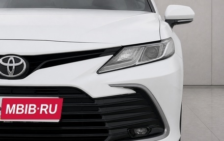 Toyota Camry, 2022 год, 2 379 941 рублей, 4 фотография