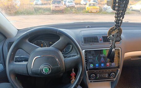 Skoda Octavia, 2011 год, 430 000 рублей, 2 фотография