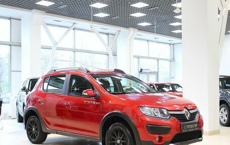 Renault Sandero II рестайлинг, 2016 год, 920 000 рублей, 3 фотография