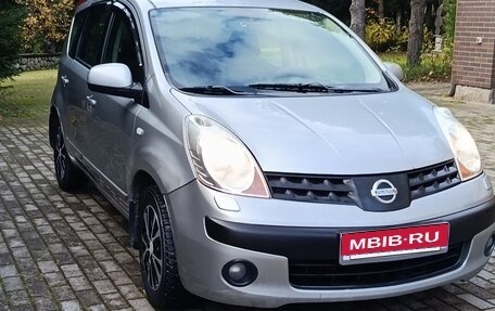 Nissan Note II рестайлинг, 2006 год, 545 000 рублей, 1 фотография