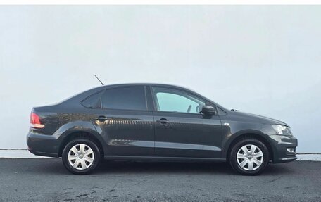 Volkswagen Polo VI (EU Market), 2015 год, 975 000 рублей, 4 фотография