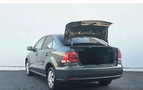 Volkswagen Polo VI (EU Market), 2015 год, 975 000 рублей, 9 фотография