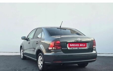 Volkswagen Polo VI (EU Market), 2015 год, 975 000 рублей, 8 фотография