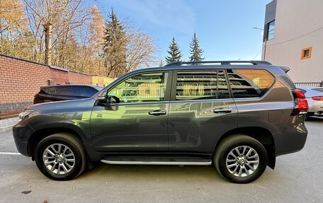 Toyota Land Cruiser Prado 150 рестайлинг, 2018 год, 4 100 000 рублей, 4 фотография