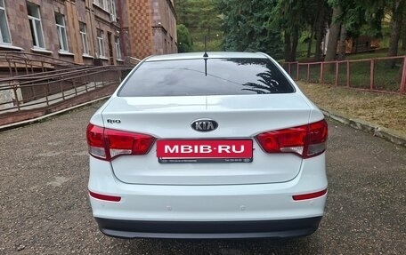 KIA Rio III рестайлинг, 2016 год, 1 160 000 рублей, 5 фотография