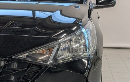 Hyundai Solaris II рестайлинг, 2022 год, 1 730 000 рублей, 9 фотография