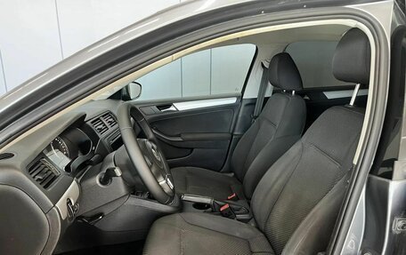 Volkswagen Jetta VII, 2011 год, 880 000 рублей, 6 фотография