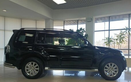 Mitsubishi Pajero IV рестайлинг 2, 2013 год, 2 099 000 рублей, 4 фотография